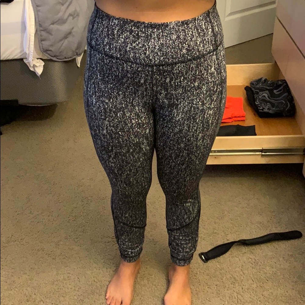 Lululemon women’s wicker running leggings